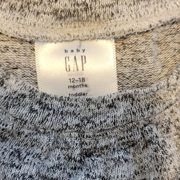 Excellent used condition dress - Picture 3 of 3